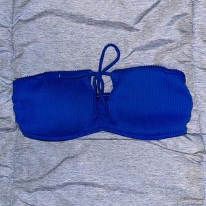 🛍️5 for $20🛍️ Hollister Strapless Bikini Top